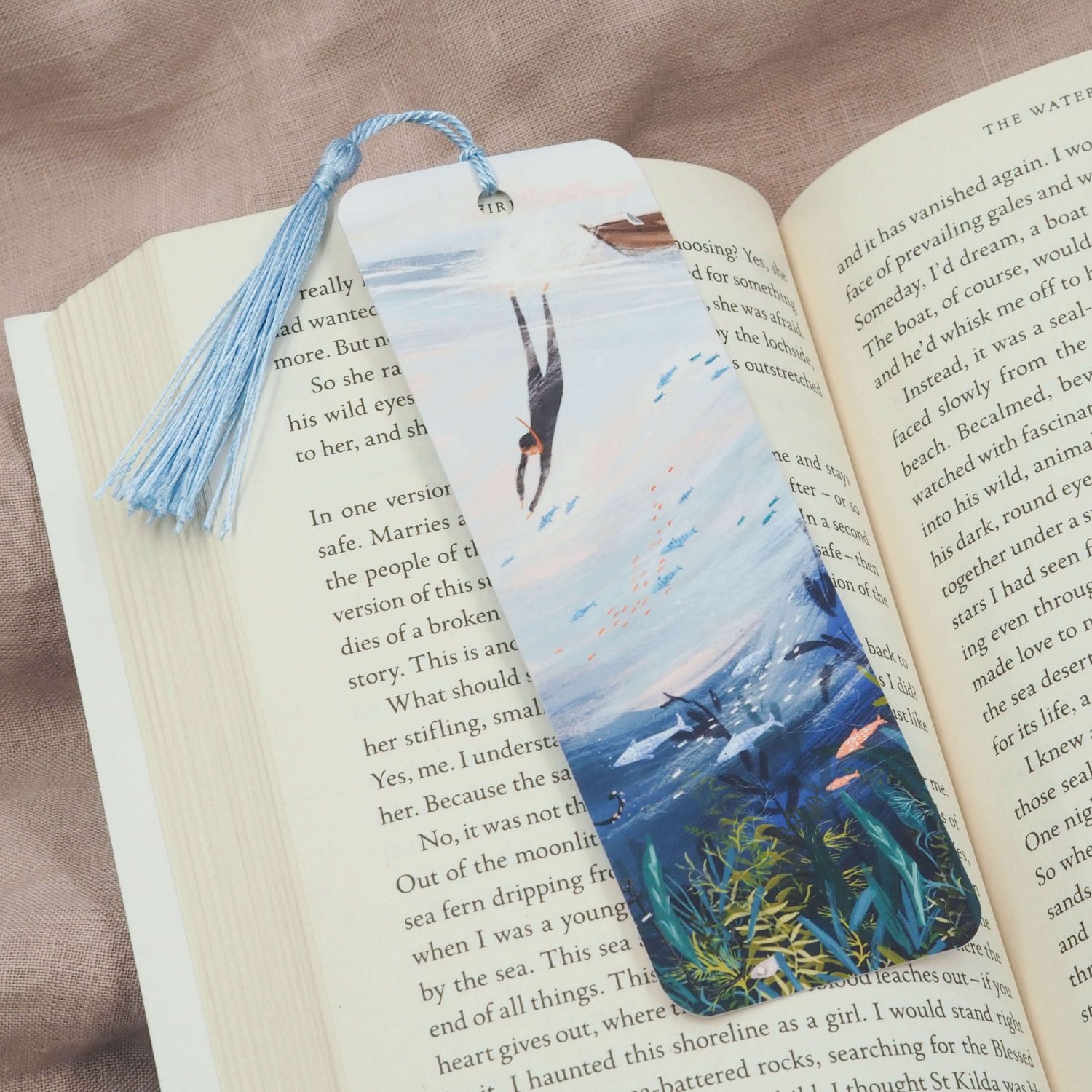 Free Diver Bookmark